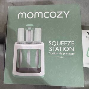 Momcozy Squeeze Station